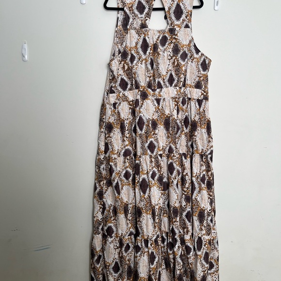 ✨ Anthropologie Snake Print Maxi Dress - Picture 4 of 11